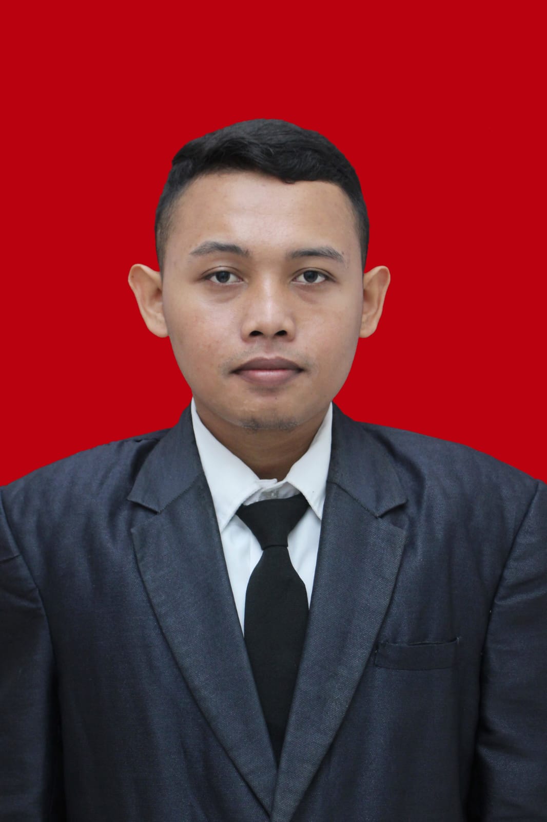 Muchammad Yusro Insan Kamil Ananda Pratama, S.Pd